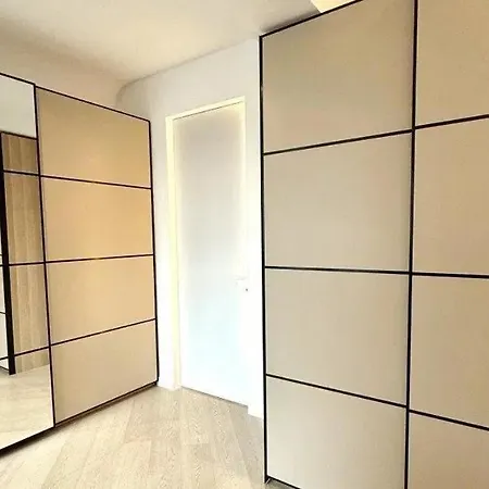 One Of One - Elegant In Appartement Wrocław